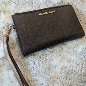 Michael Kors Jet Set Double Zip Wristlet Wallet